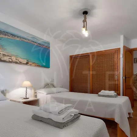 Villa Teo - In Ibiza San José